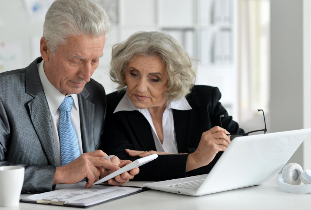 Dôchodky sa pravidelne zvyšujú na základe dôchodcovskej inflácie.