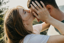 Najsladšie gesto, ktoré vraj predpovedá rozchod?