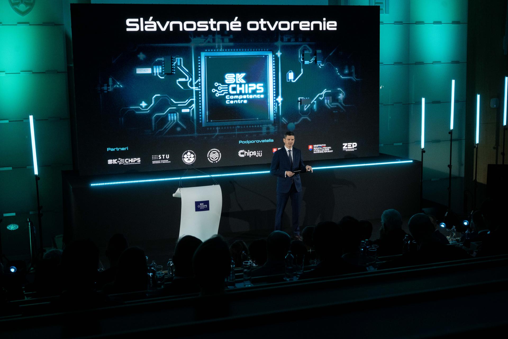 Slovensko otvorilo svoje vlastné čipové kompetenčné centrum