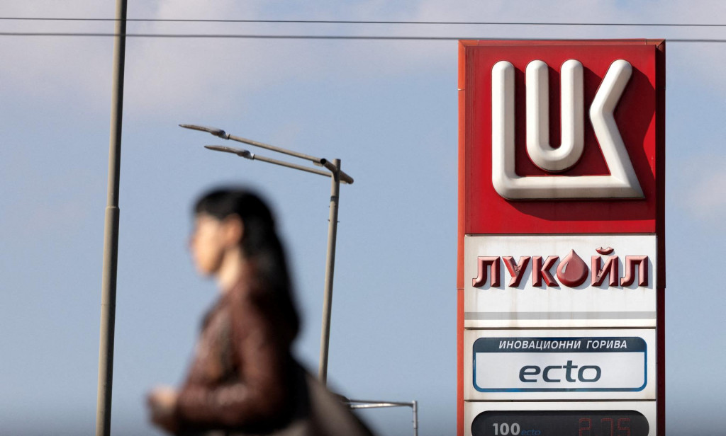 Čerpacia stanica Lukoil v Sofii, v Bulharsku. FOTO: REUTERS