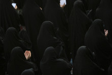 Ženy v Iráne. FOTO: Reuters