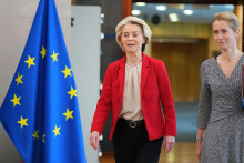 Rivalky. Šéfka Komisie Leyenová aj šéfdiplomatka EÚ Kallasová bojujú o teritórium. FOTO: AP