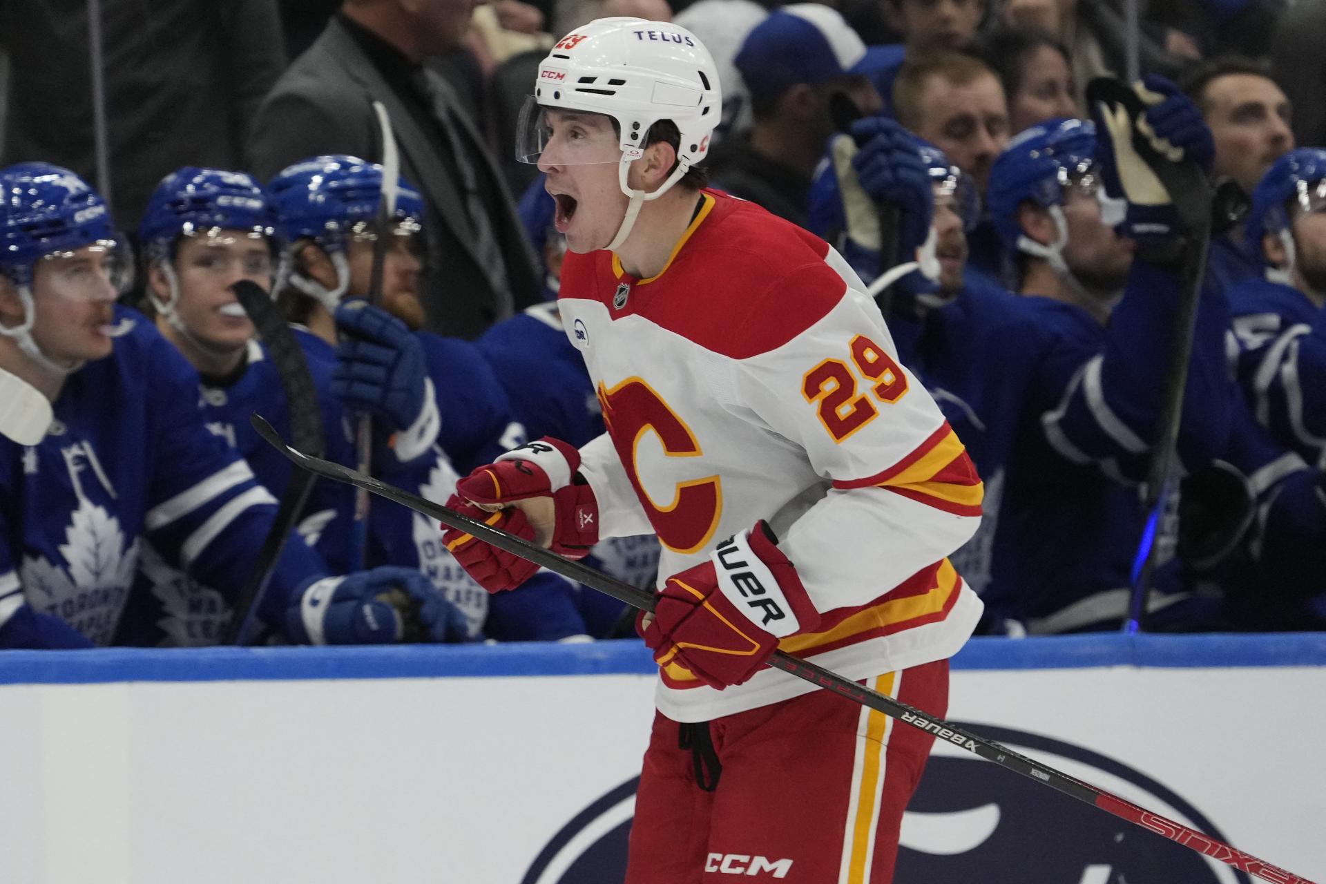 Honzek utrpel zranenie, Calgary bude chýbať dlhší čas