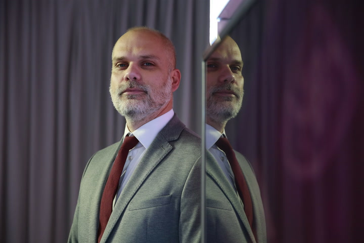 Martin Sklenár: Čelím ťažkým otázkam zo zahraničia. Hovorím im, že Slovensko nie je len naša vláda