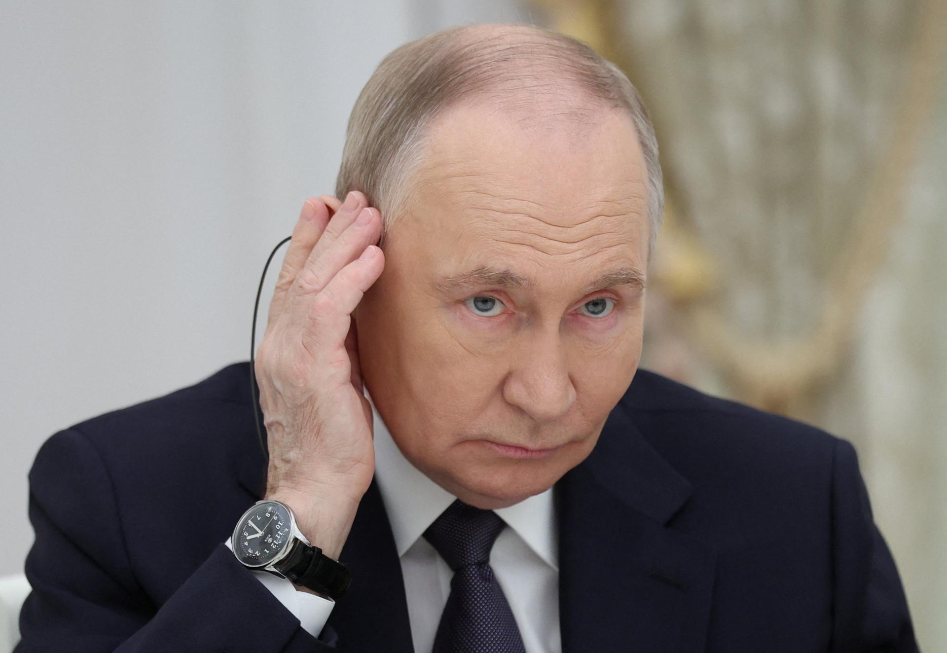 "Povolenie udelené". Putin na diaľku schválil výstavbu ľadoborca ​​Stalingrad s jadrovým pohonom