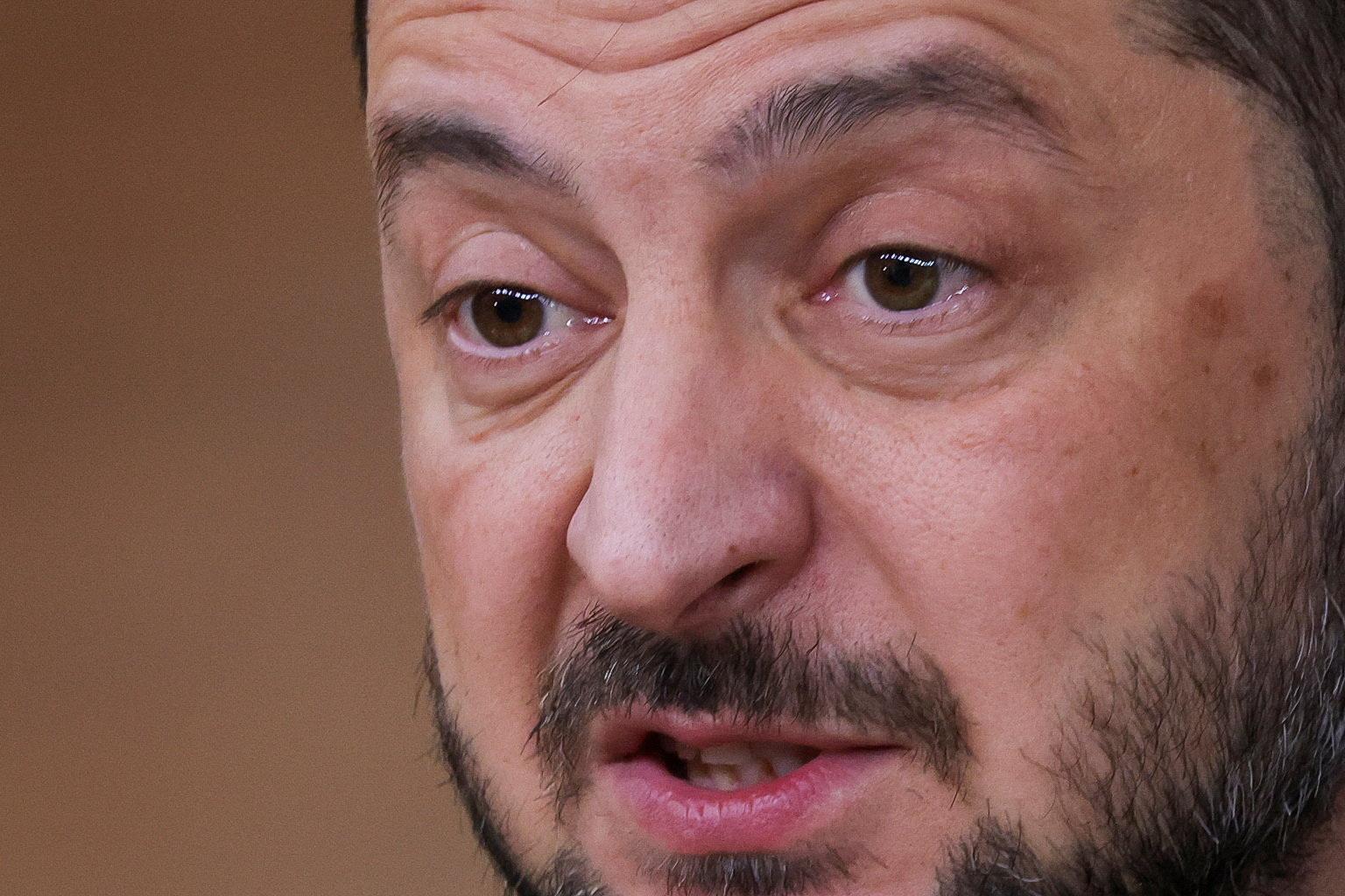 Korupčný škandál v Kyjeve: Parlament odvolal dvoch ministrov, vláda čelí vážnej skúške dôvery