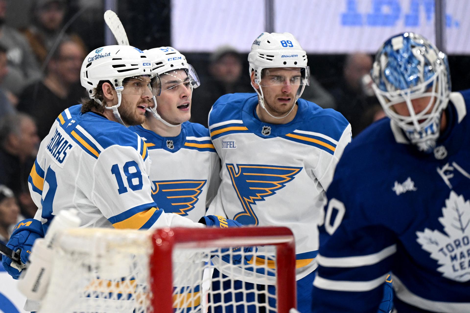 Dvorský strelil svoj tretí gól v NHL, jeho St. Louis však prehralo tretíkrát za sebou