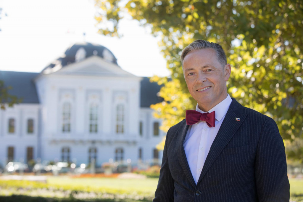 Marek Trubač - odborník na komunikáciu, protokol a etiketu FOTO: MAFRA SLOVAKIA/Peter Mayer