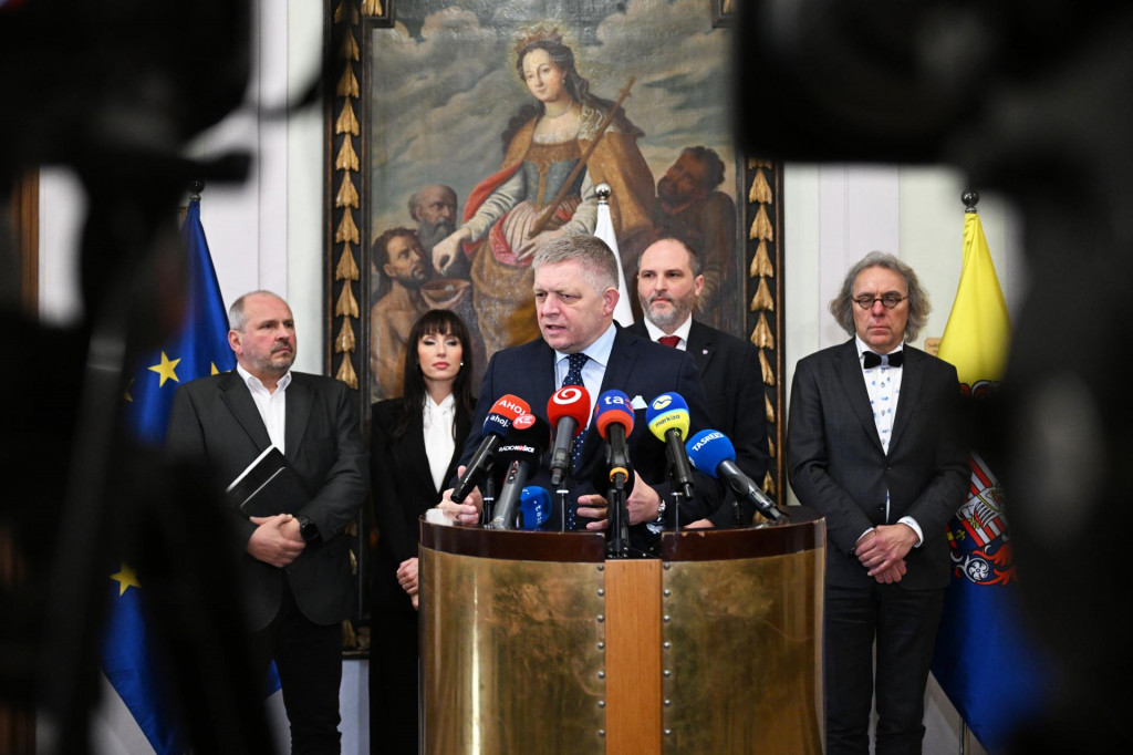 Na snímke predseda vlády Robert Fico na stretnutí k štátom podporovanému nájomnému bývaniu v Košiciach.
FOTO: TASR/František Iván