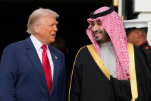 Americký prezident Donald Trump (vľavo) a saudskoarabský korunný princ Muhammad bin Salmán. FOTO: TASR/AP