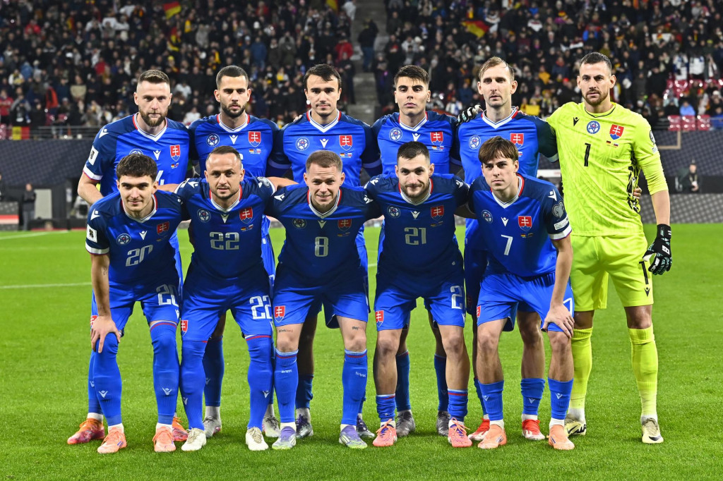 Ak sa chce slovenská futbalová reprezentácia predstaviť na budúcoročných MS, musia naši reprezentanti zdolať ešte dve prekážky. FOTO: TASR/M. Svítok
