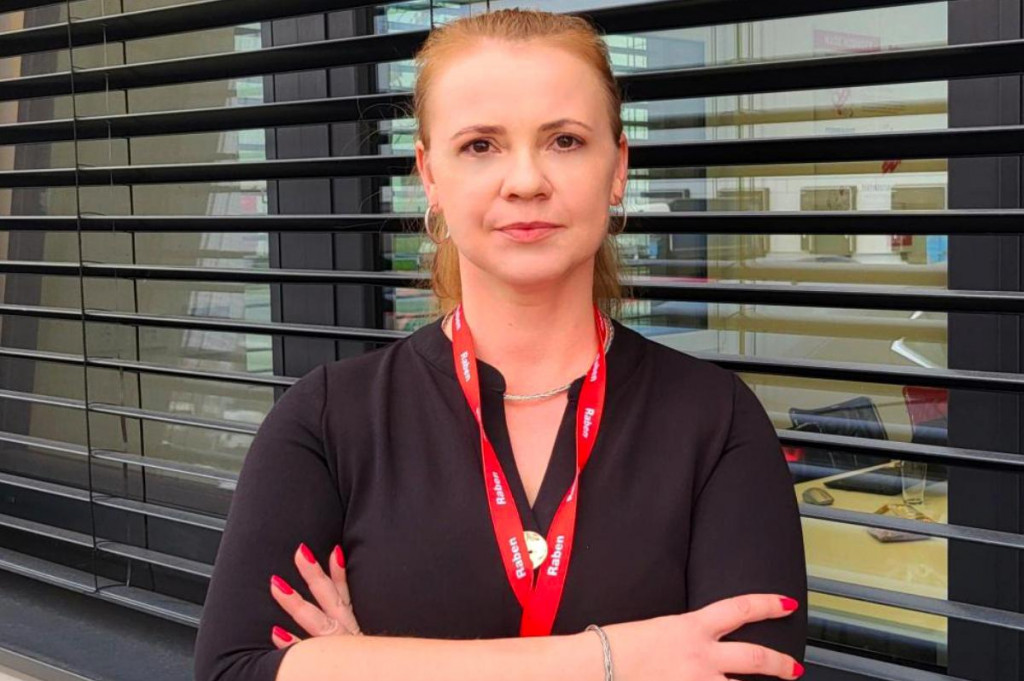 V Raben Logistics Slovakia pribudla ďalšia dáma na vedúcej pozícii. Novou RDU regionálnou manažérkou je Eva Pozníková.