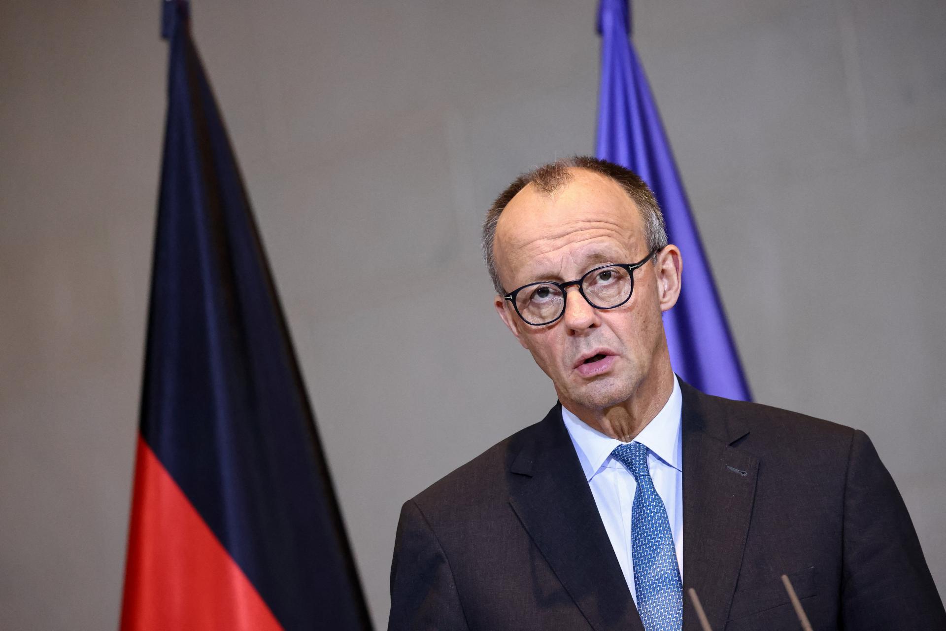 Takmer desatina nemeckých firiem hlási kritickú situáciu, najviac trpí maloobchod