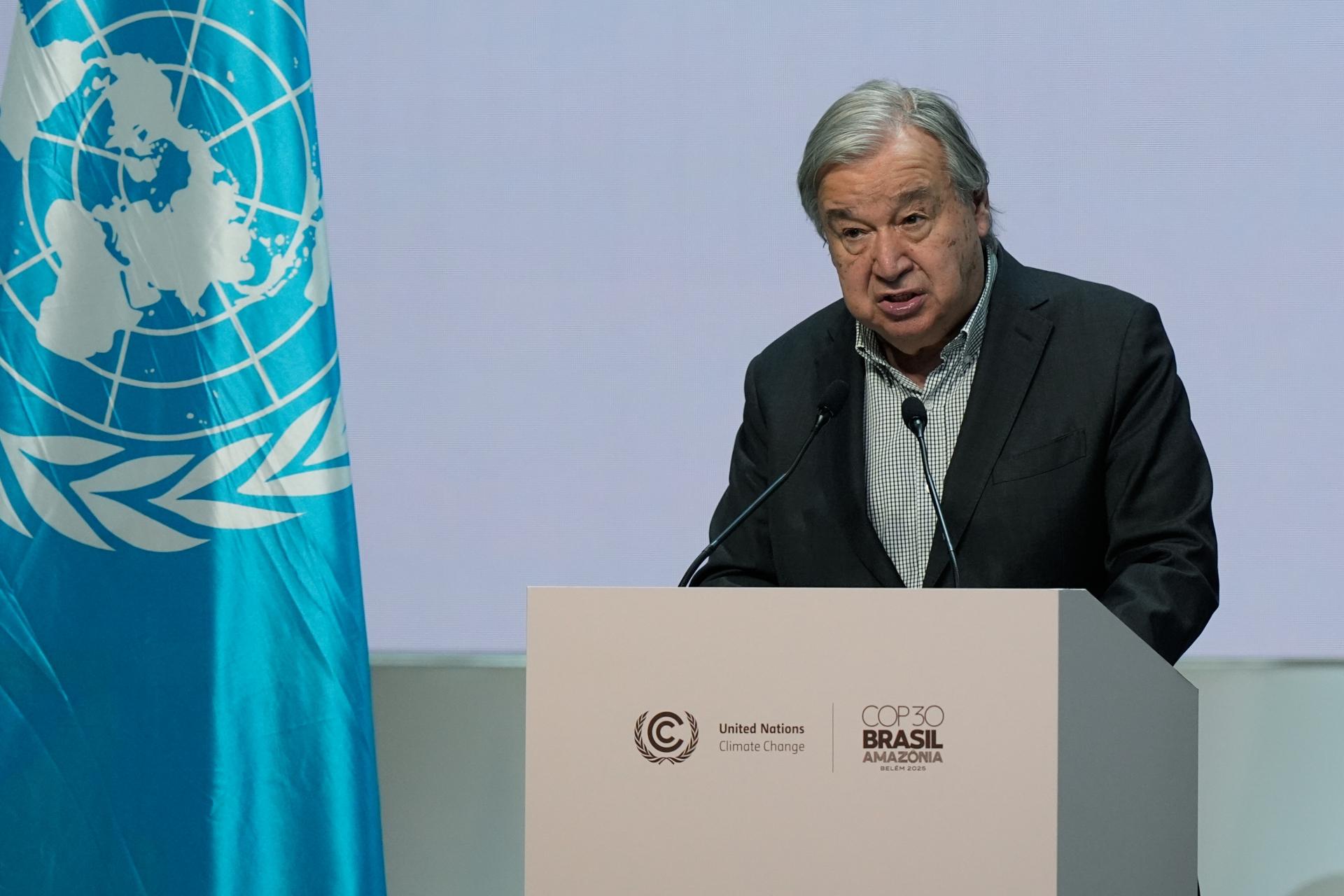 Mierový plán pre Ukrajinu musí rešpektovať jej územnú celistvosť, reaguje Guterres na americký mierový plán