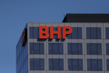 BHP v minulom roku stiahla ponuku vo v&yacute;&scaron;ke 49 mili&aacute;rd dol&aacute;rov na prevzatie Anglo American, ktor&eacute; by zv&yacute;&scaron;ilo podiel austr&aacute;lskej ťažobnej spoločnosti na trhu s meďou. FOTO: REUTERS