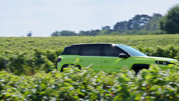 Americký drsniak ušitý pre Európanov v Európe. Stále však túži po jazde v teréne