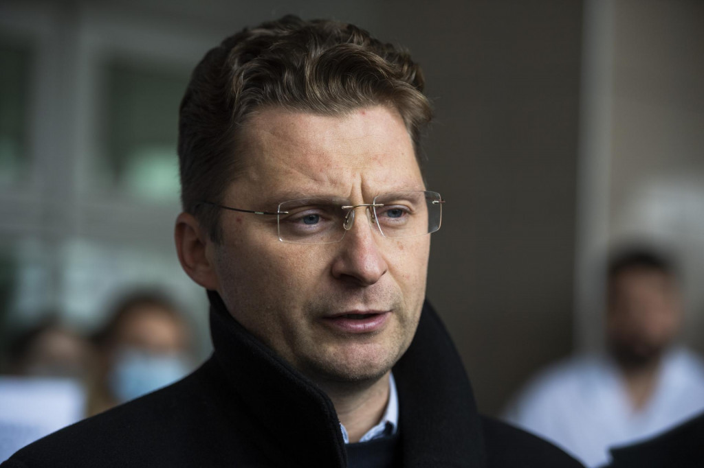 Na sn&iacute;mke predseda Lek&aacute;rskeho odborov&eacute;ho združenia Peter Visolajsk&yacute;. FOTO: TASR/Jaroslav Nov&aacute;k