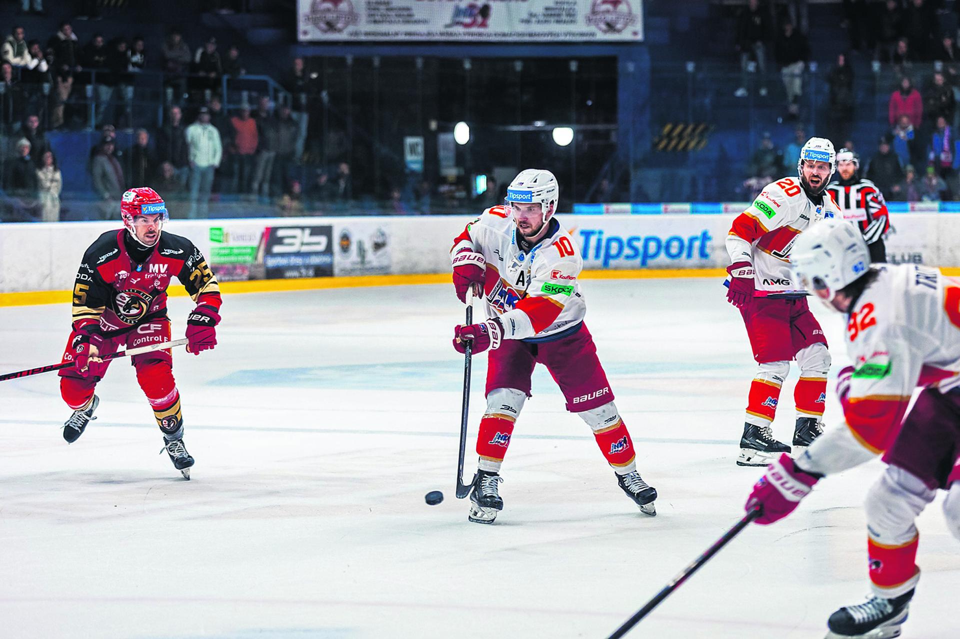 Zmeškaný repre zraz, nevhodná šiltovka. Réway je génius aj recidivista, dokáže si uletieť, vraví exspoluhráč