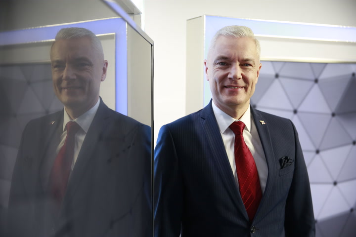 Ferenčák pre HN: Ak prejavíte iný názor, vyhodia vás. Šutaj Eštok je pri zrušení úradu v konflikte záujmov