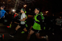 Nočný adrenalín a kreatívny advent tento víkend.