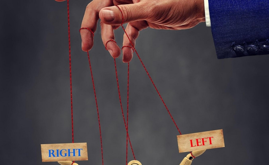 T&iacute;to ľudia hraj&uacute; na prv&yacute; dojem. Cieľom nie je vzťah, ale v&iacute;ťazstvo. R&yacute;chly pocit moci, potvrdenie vlastnej atraktivity. A pr&aacute;ve preto sa im tak dar&iacute; na Tinderi alebo podobn&yacute;ch aplik&aacute;ci&aacute;ch.

FOTO: Pixabay