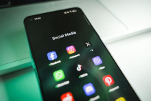 Zmeny majú eliminovať šírenie dezinformácií a koordinovaných kampaní.