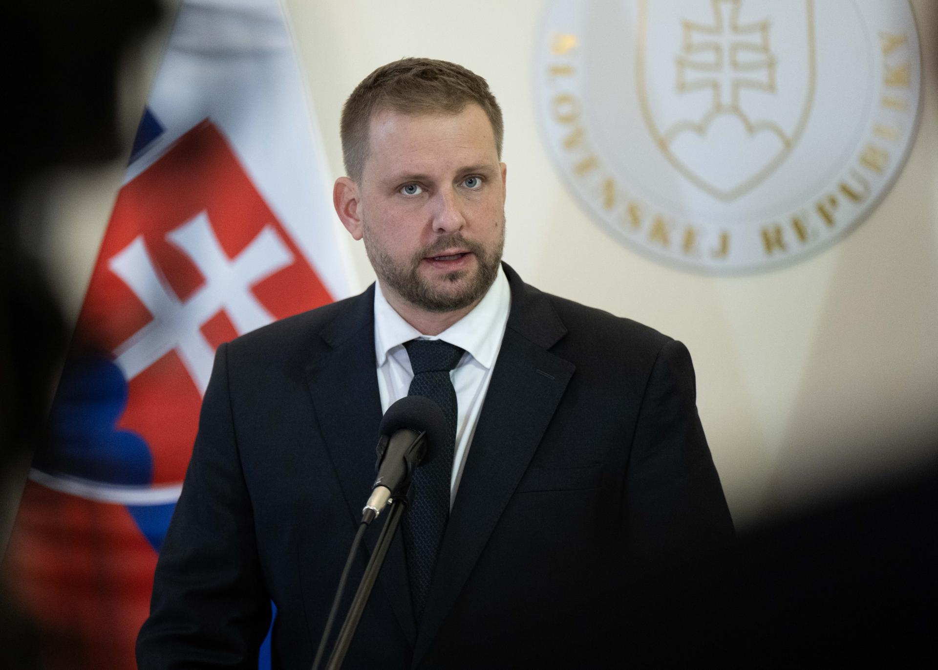 Schválili základné sadzby pre každú skupinu nemocníc na budúci rok