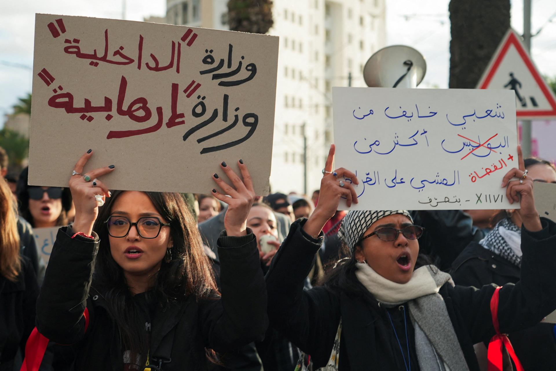 Tuniský súd odsúdil 40 opozičných lídrov, prezident odmietol kritiku od Únie