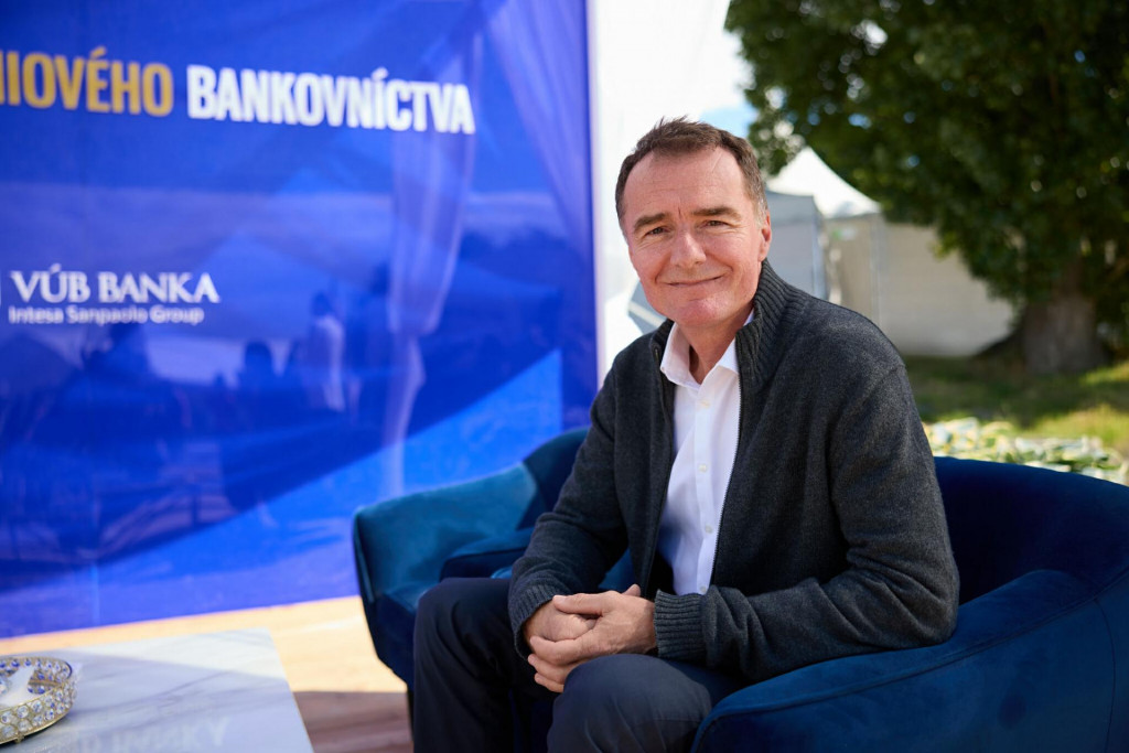 Americk&eacute; akciov&eacute; trhy s&uacute; v bubline vďaka o&scaron;iaľu okolo umelej inteligencie, mysl&iacute; si hlavn&yacute; analytik V&Uacute;B Zdenko &Scaron;tefanides. FOTO: arch&iacute;v