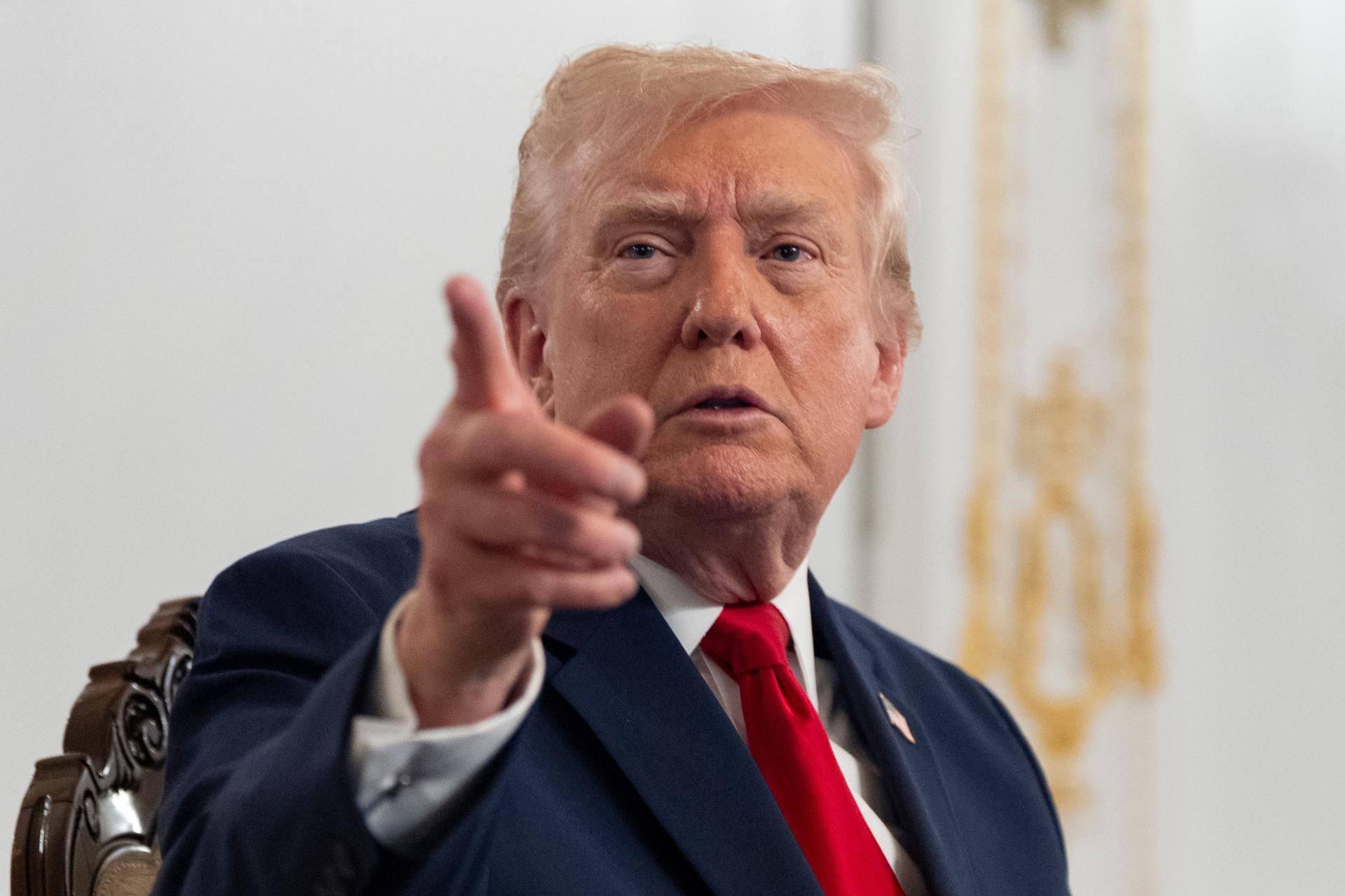 „Viem, koho si vyberiem.“ Trump už má náhradu za kritizovaného šéfa Fedu, favoritom je jeho poradca