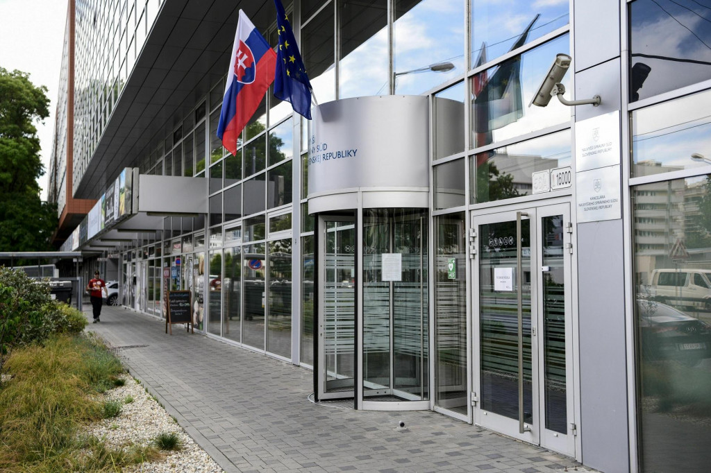 Na snímke budova Najvyššieho správneho súdu SR na Trenčianskej ulici v Bratislave.

FOTO: TASR/Pavol Zachar