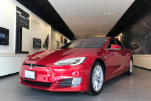 Tesla prichádza o trhový podiel aj v prostredí, kde elektromobilita napreduje.

FOTO: REUTERS