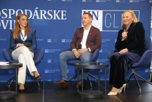 Lídri rodinných firiem diskutovali na HNClube o generačnej výmene. FOTO: HN/Peter Mayer