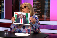 Elena Vacvalová v Sedem ukazuje novodobého Adolfa Hitlera.