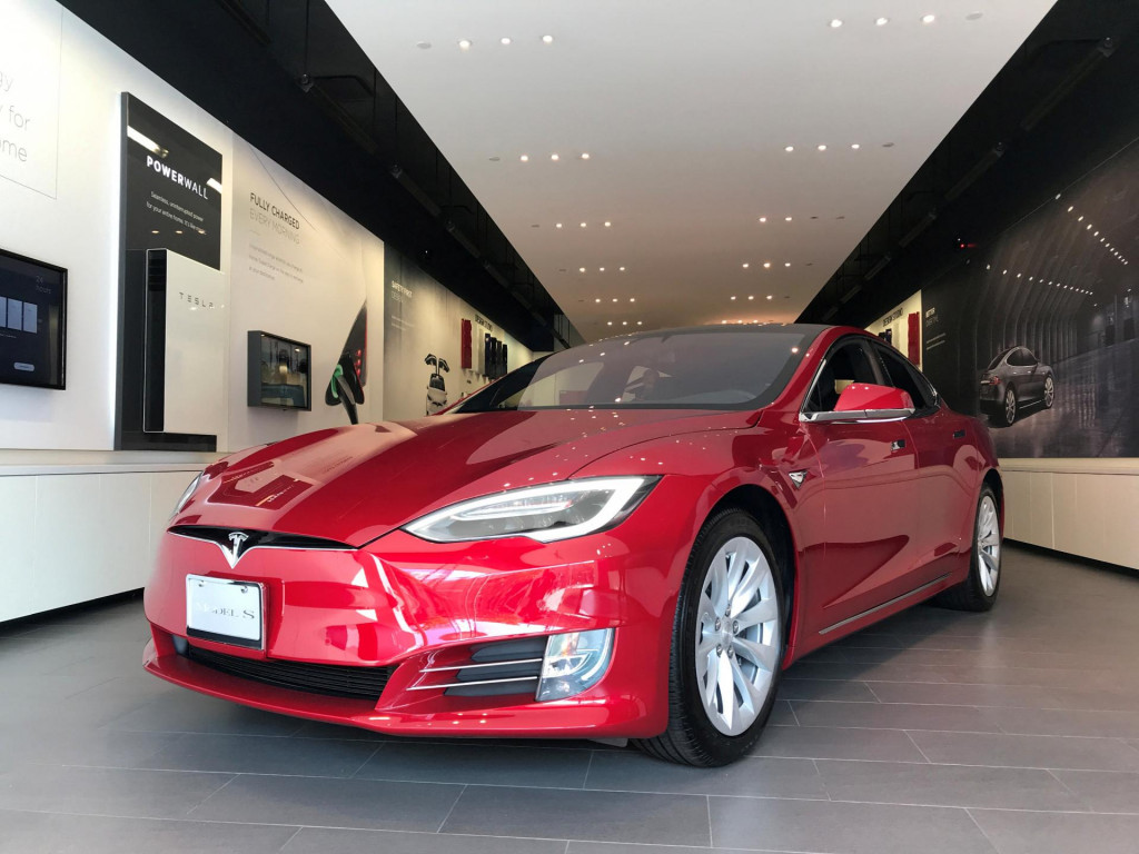 Tesla prichádza o trhový podiel aj v prostredí, kde elektromobilita napreduje.

FOTO: REUTERS