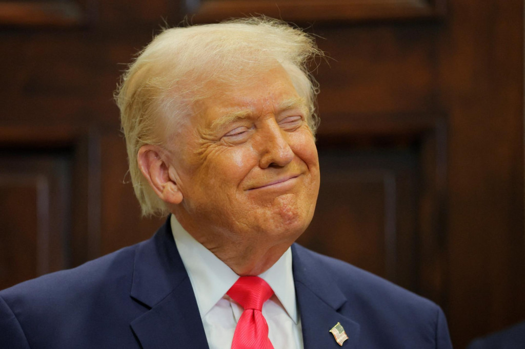 Donald Trump ako potenciálneho kandidáta na šéfa Fedu verejne vyzdvihol Kevina Hassetta, hlavného ekonomického poradcu Bieleho domu. FOTO: Reuters