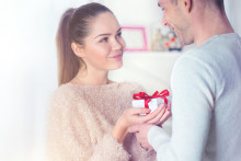 Niektorí ľudia si potrpia na romantické gestá viac ako ostatní.