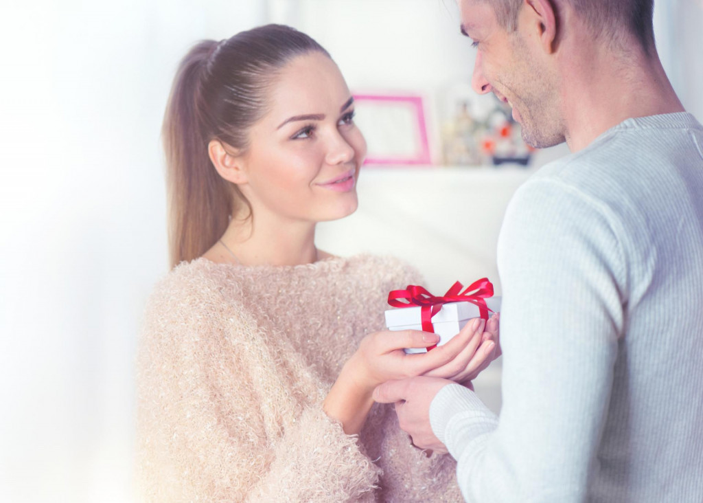 Niektorí ľudia si potrpia na romantické gestá viac ako ostatní.