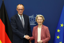 Friedrich Merz a Ursula von der Leyenová. FOTO: REUTERS