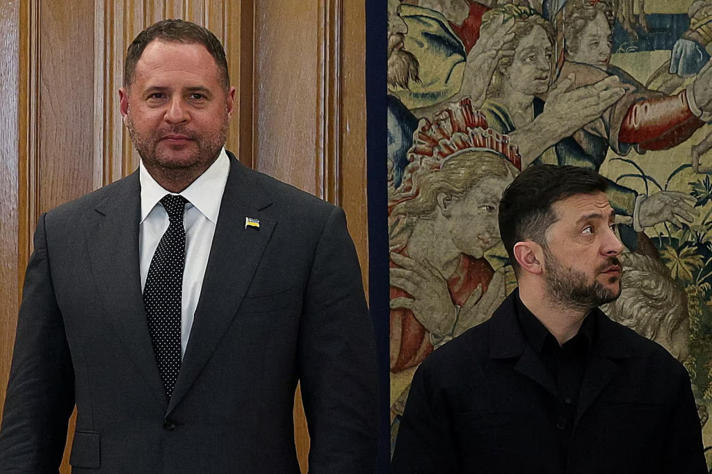 Ukrajinský prezident Volodymyr Zelenskyj a Andrij Jermak. FOTO: Reuters