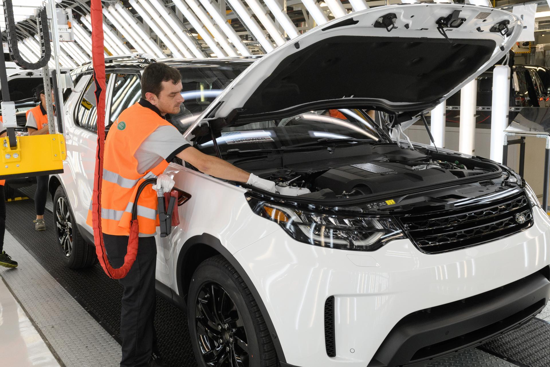 Nitriansky Jaguar po masívnom útoku: Straty chce dohnať pracovnými sobotami, no v hre je aj iný scenár