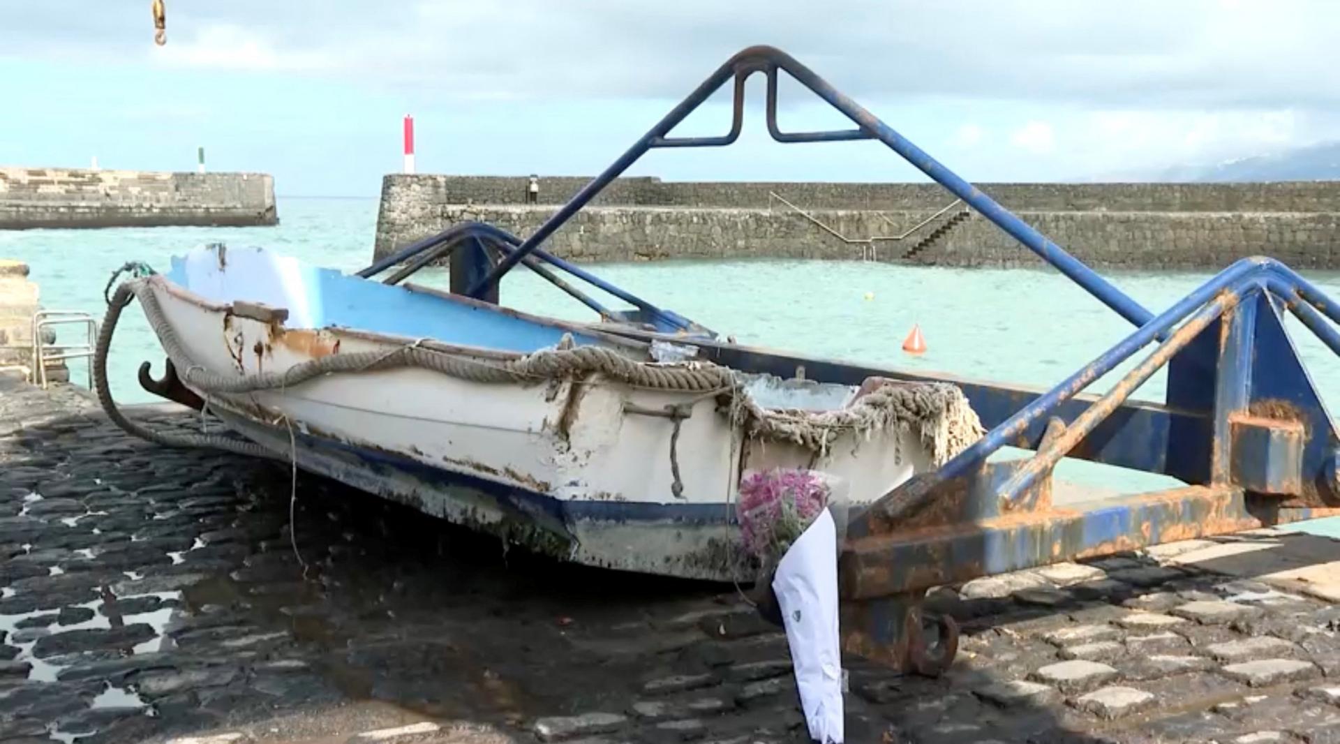 Po veľkej vlne na pobreží Tenerife hlásia tri obete a troch zranených