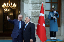 Maďarský premiér Viktor Orbán a Turecký prezident Recep Tayyip Erdogan. FOTO: REUTERS/PPO