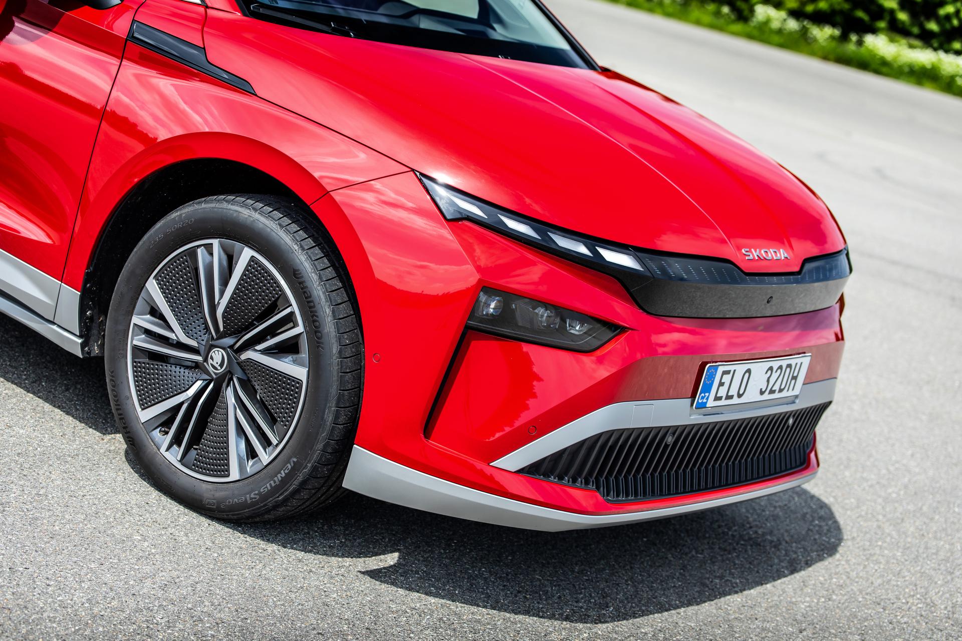 Veľké zmeny v parkovaní pre hybridy a elektromobily. Novinky sa dotknú i Slovákov