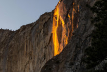 Yosemitský vodopád Horsetail Fall.