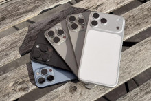 Hlavné zmeny predstavuje konštrukcia, vzhľad, výkon, chladenie a výdrž. Veľkou evolúciou prešiel v priebehu rokov aj foťák, jeho zmeny iPhone 17 Pro Max v podstate završuje.