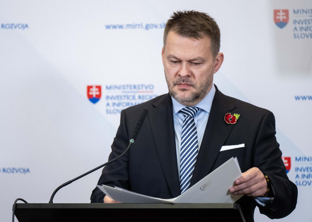 Na snímke minister investícii, regionálneho rozvoja a informatizácie Samuel Migaľ. FOTO: TASR/Jakub Kotian