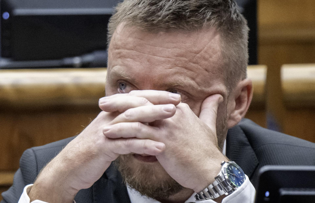 Na snímke splnomocnenec vlády pre preverenie procesu riadenia a manažovania zdrojov počas pandémie COVID-19 a poslanec parlamentu Peter Kotlár. FOTO: TASR/Martin Baumann