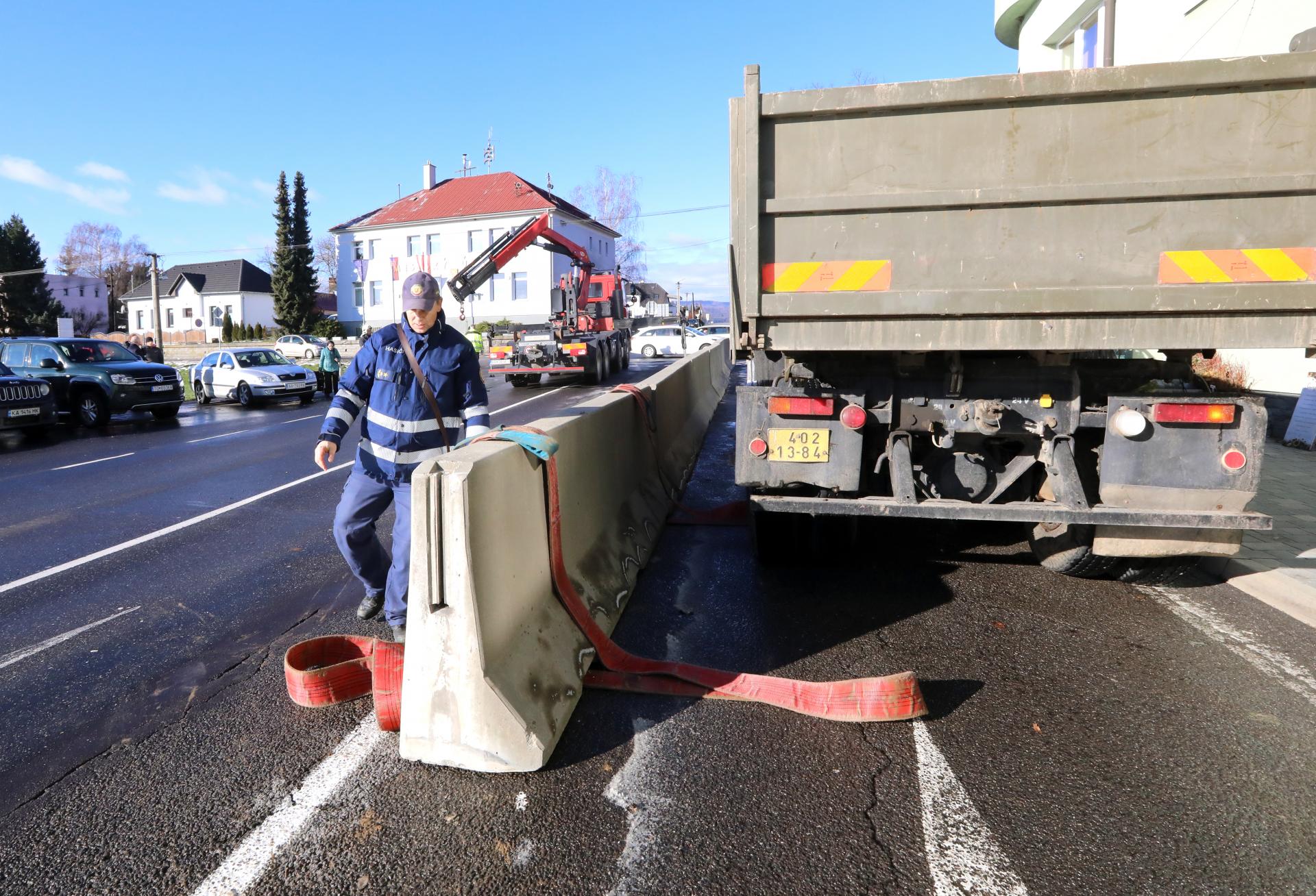 Vláda preplatí vyše 1,4 milióna eur súvisiacich s riešením mimoriadnych udalostí