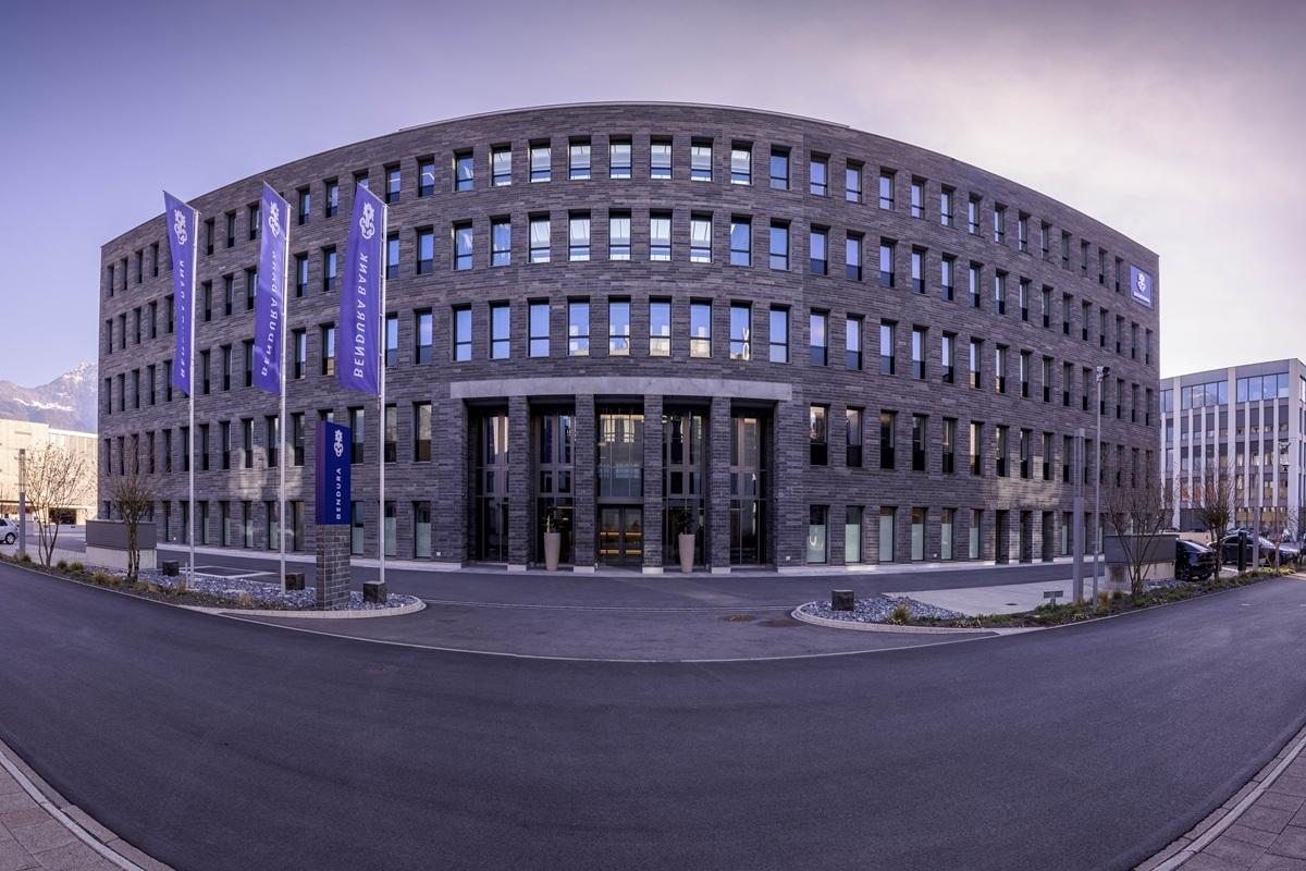 Investovanie v nestabilných časoch: Ako spravovať rodinný majetok a zabezpečiť medzigeneračnú kontinuitu